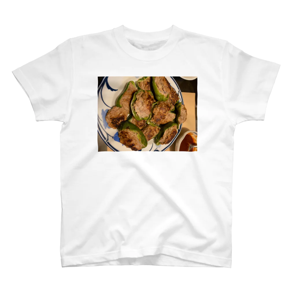 クマちゃんです🧸の肉詰めＰ〜マン スタンダードTシャツ