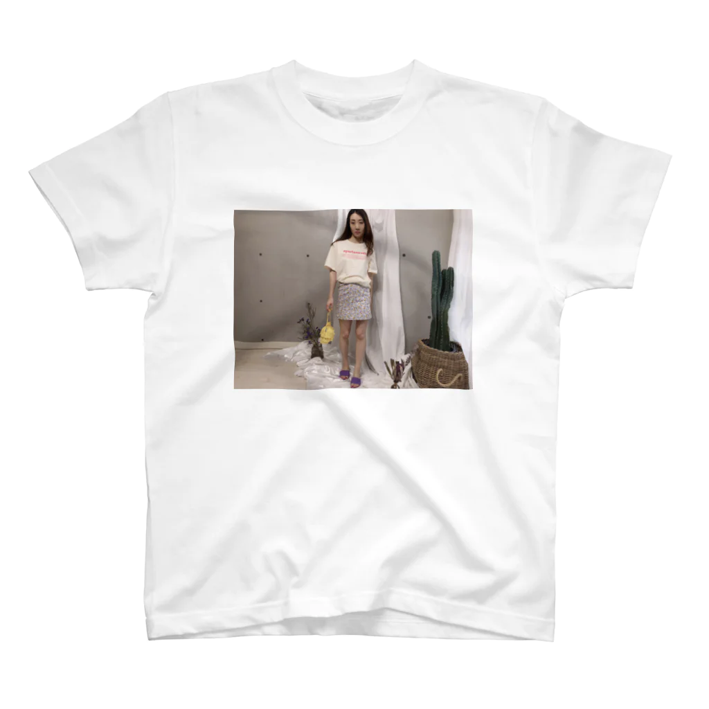 センベロオンデマンドのさわさん（Runway Ver.） Regular Fit T-Shirt