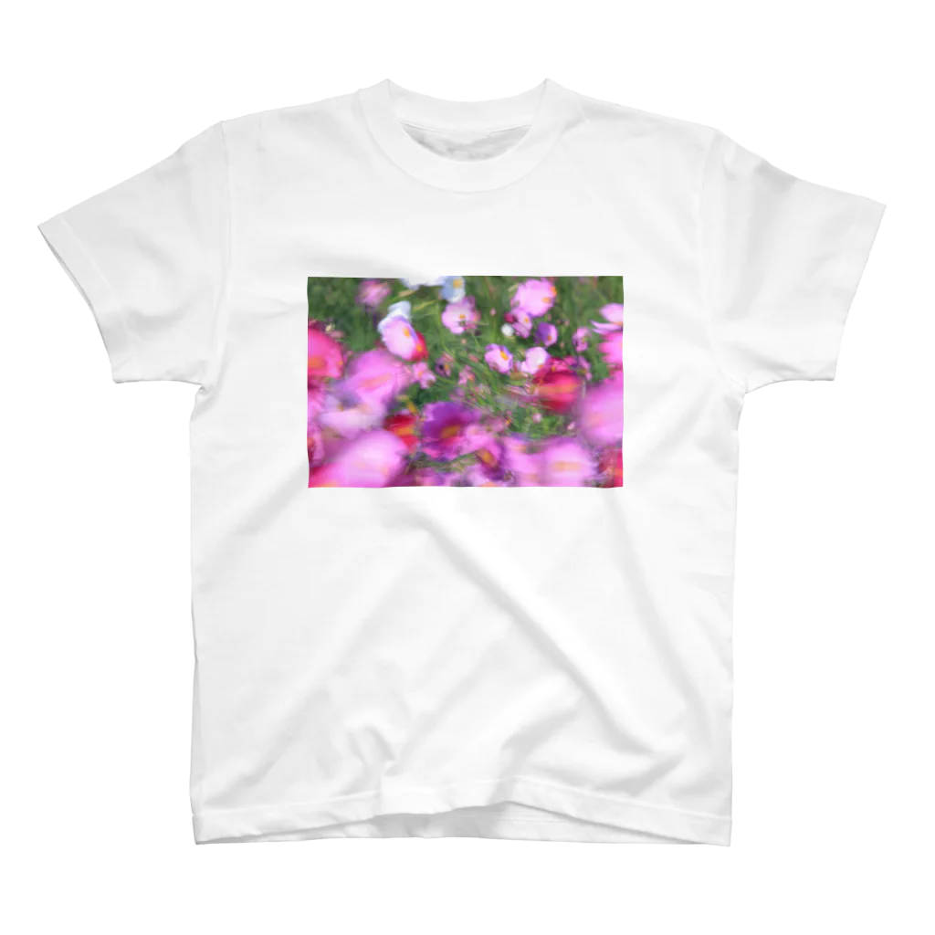 kenの乱れ秋桜 Regular Fit T-Shirt