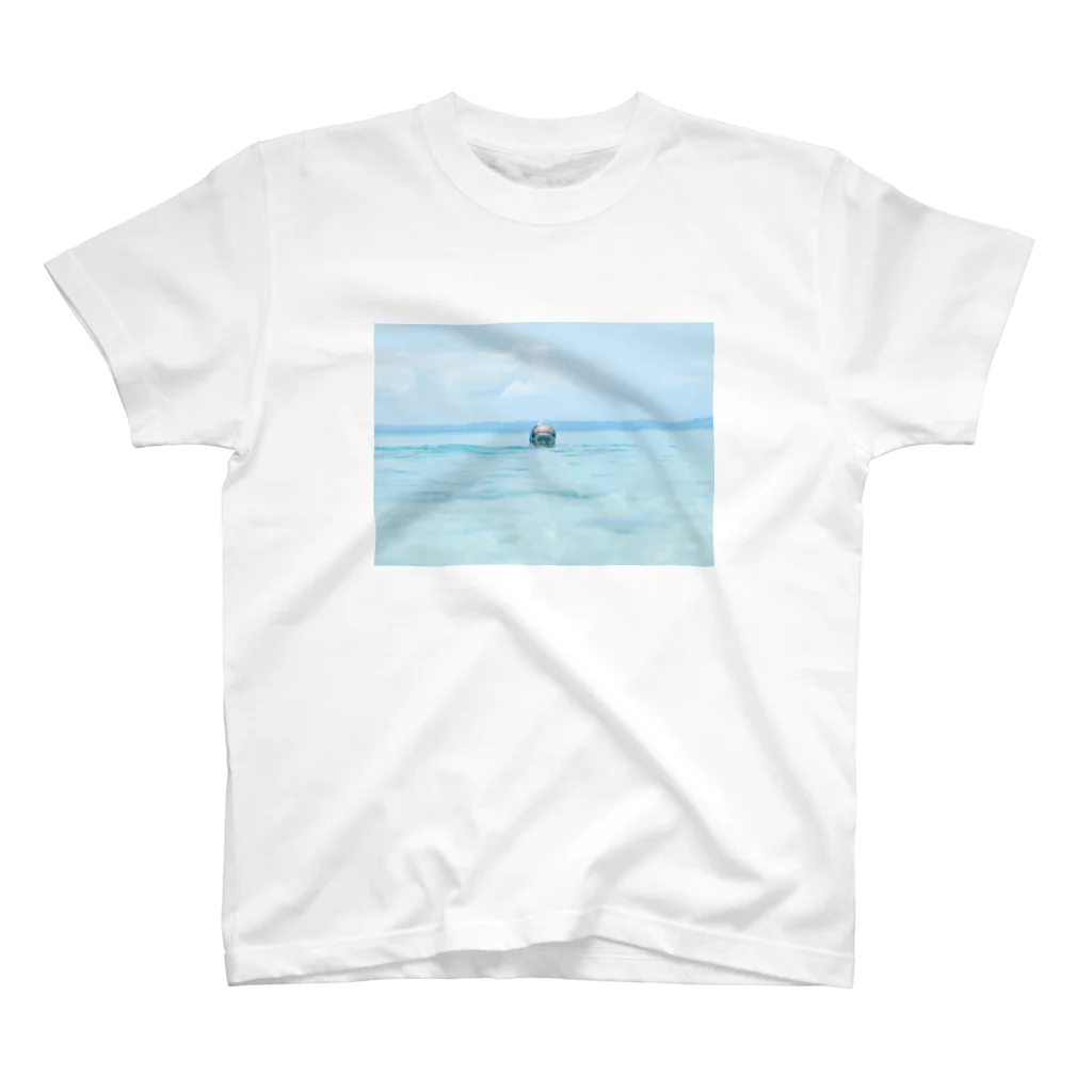 あかほりの海ちち Regular Fit T-Shirt