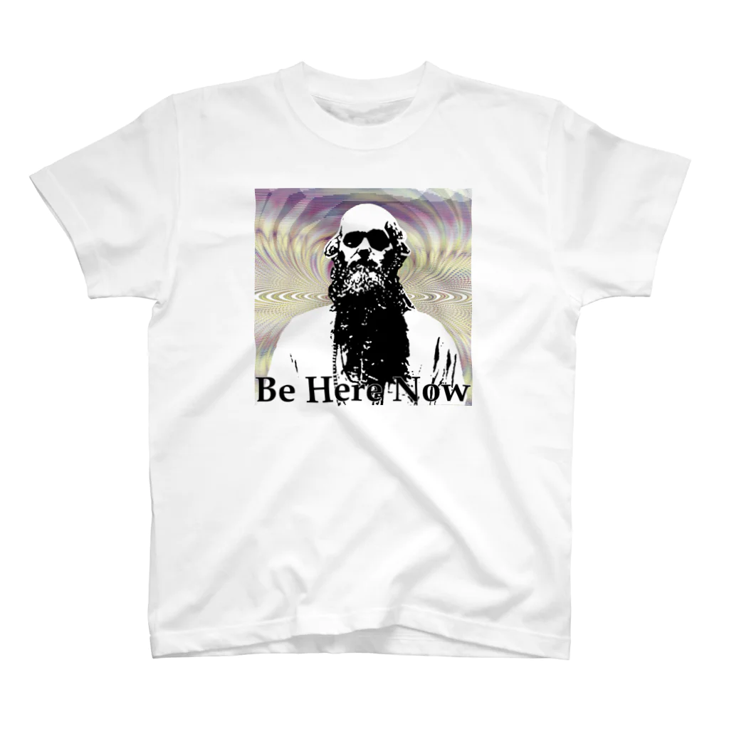 はだかのとくいてんのBE HERE NOW Regular Fit T-Shirt