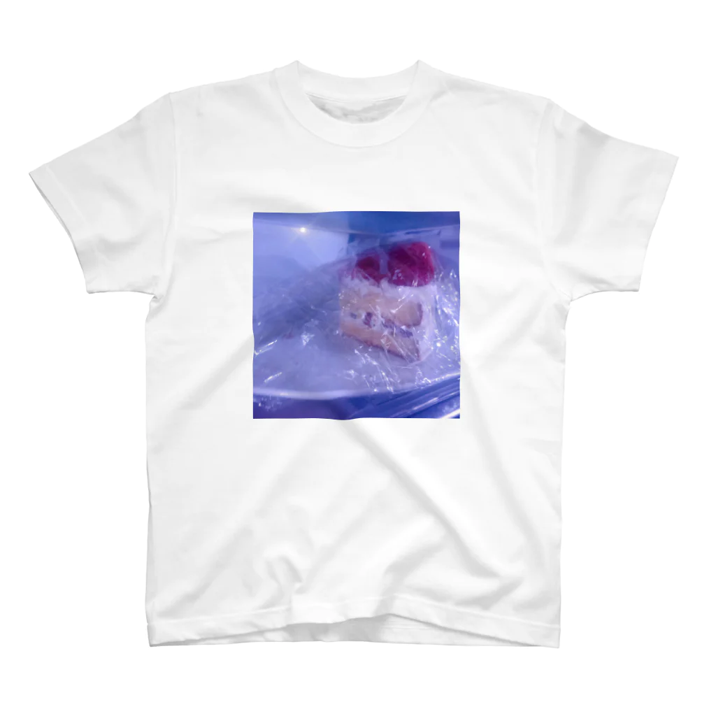 雨宮の誕生日ケーキの残り スタンダードTシャツ