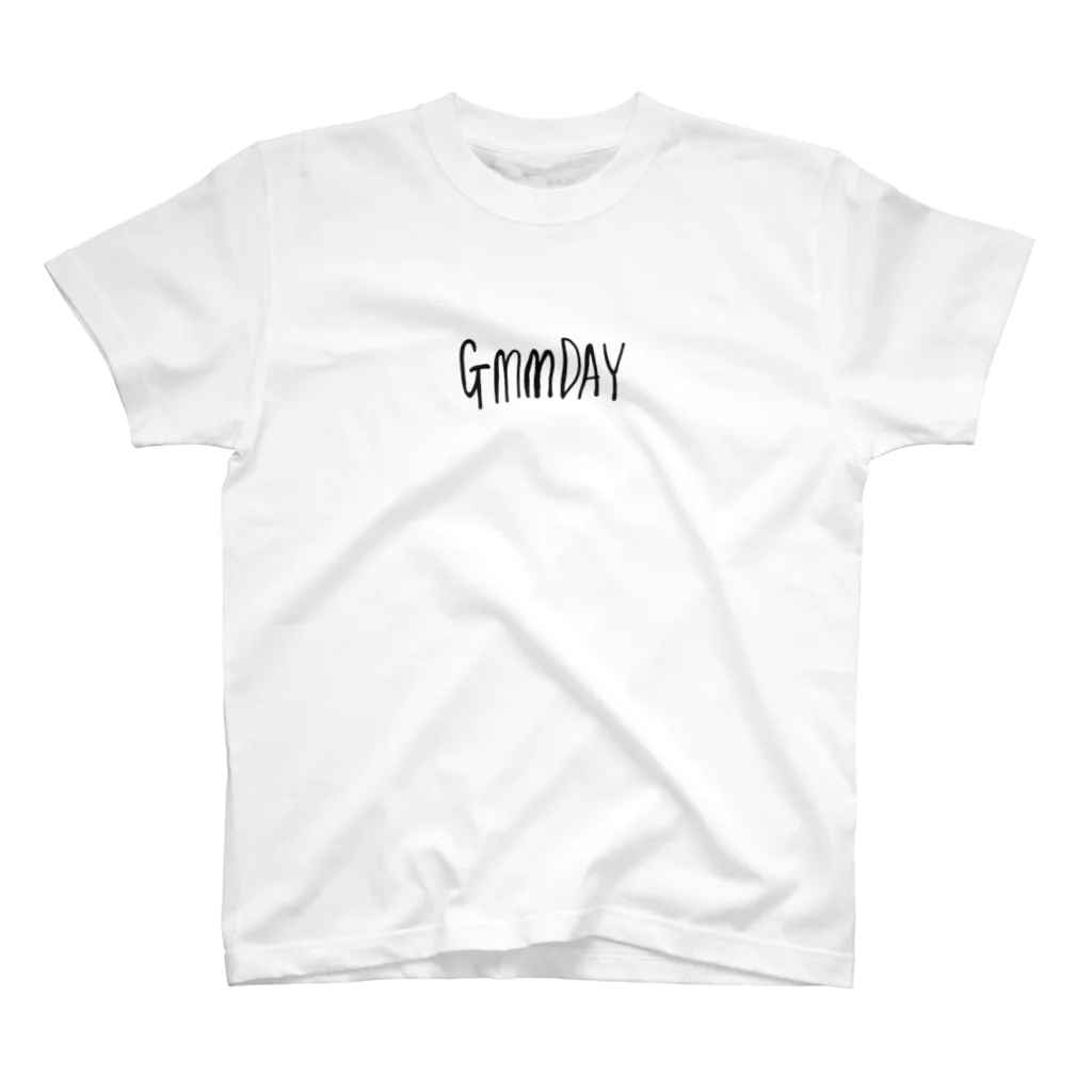 【 gmmday : グディー 】のgmmday シンプル ロゴ スタンダードTシャツ