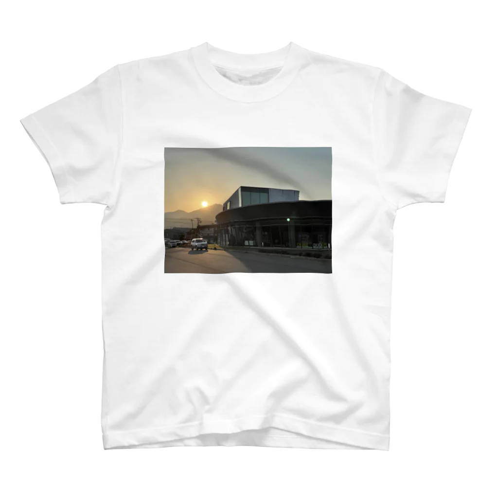 sadotrip | Delightのsadotrip | 陽が沈む Regular Fit T-Shirt