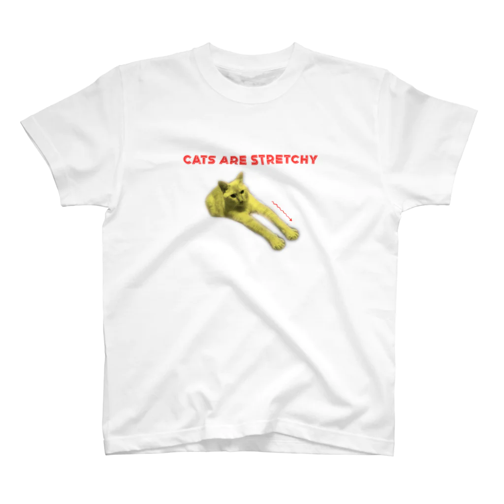 イエネコの猫は伸びる Regular Fit T-Shirt