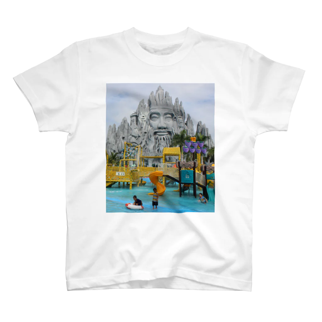 NAZOTOWNのスイ・ティエン公園 スタンダードTシャツ