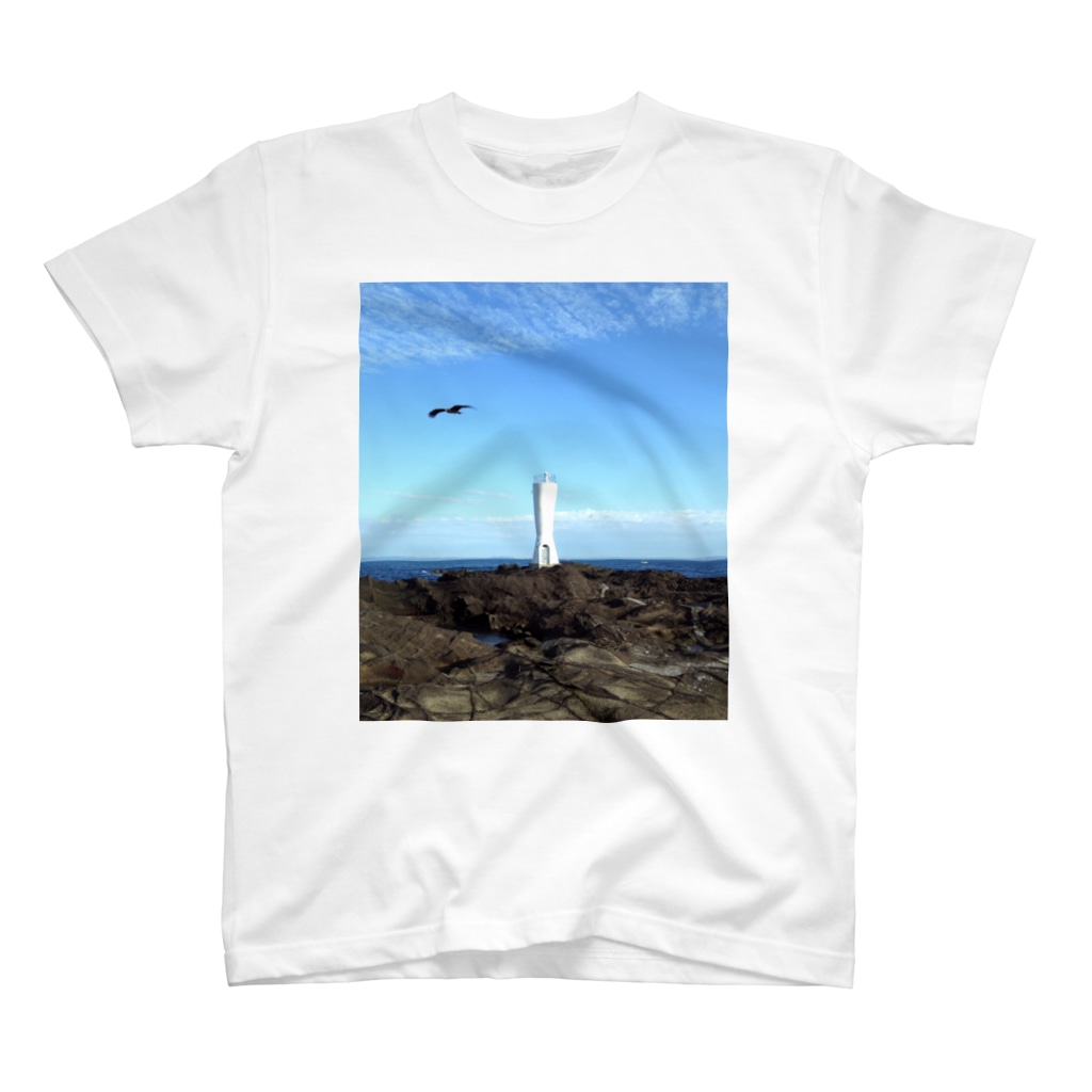 VoN ✜のlighthouse Regular Fit T-Shirt