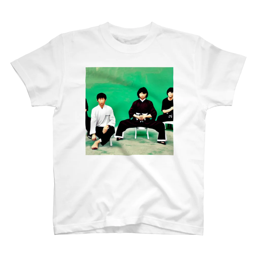 ぱぱぬいのAIアーティスト010 Regular Fit T-Shirt