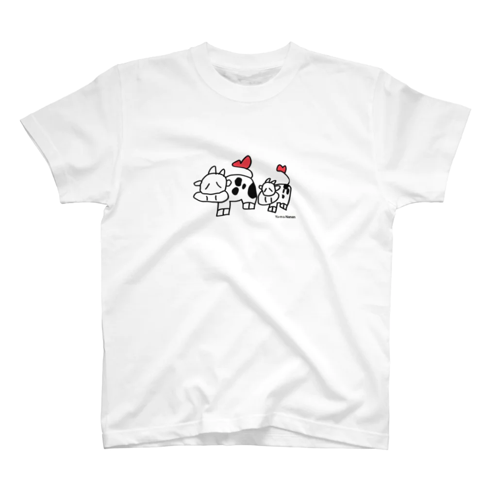 Yu_m&Nanan のウシの親子タオル スタンダードTシャツ