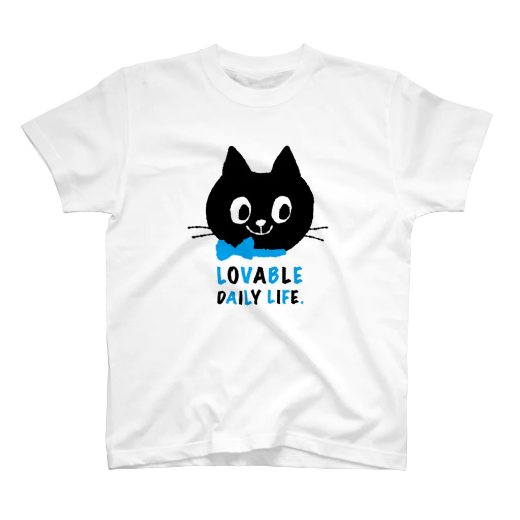 FLORIB -フローリブ-の黒ねこちゃん Regular Fit T-Shirt