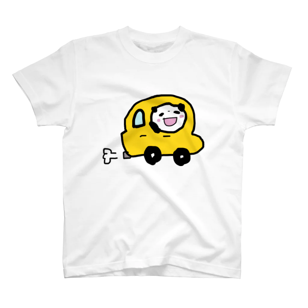 KYONSMILEの車にパンダ Regular Fit T-Shirt