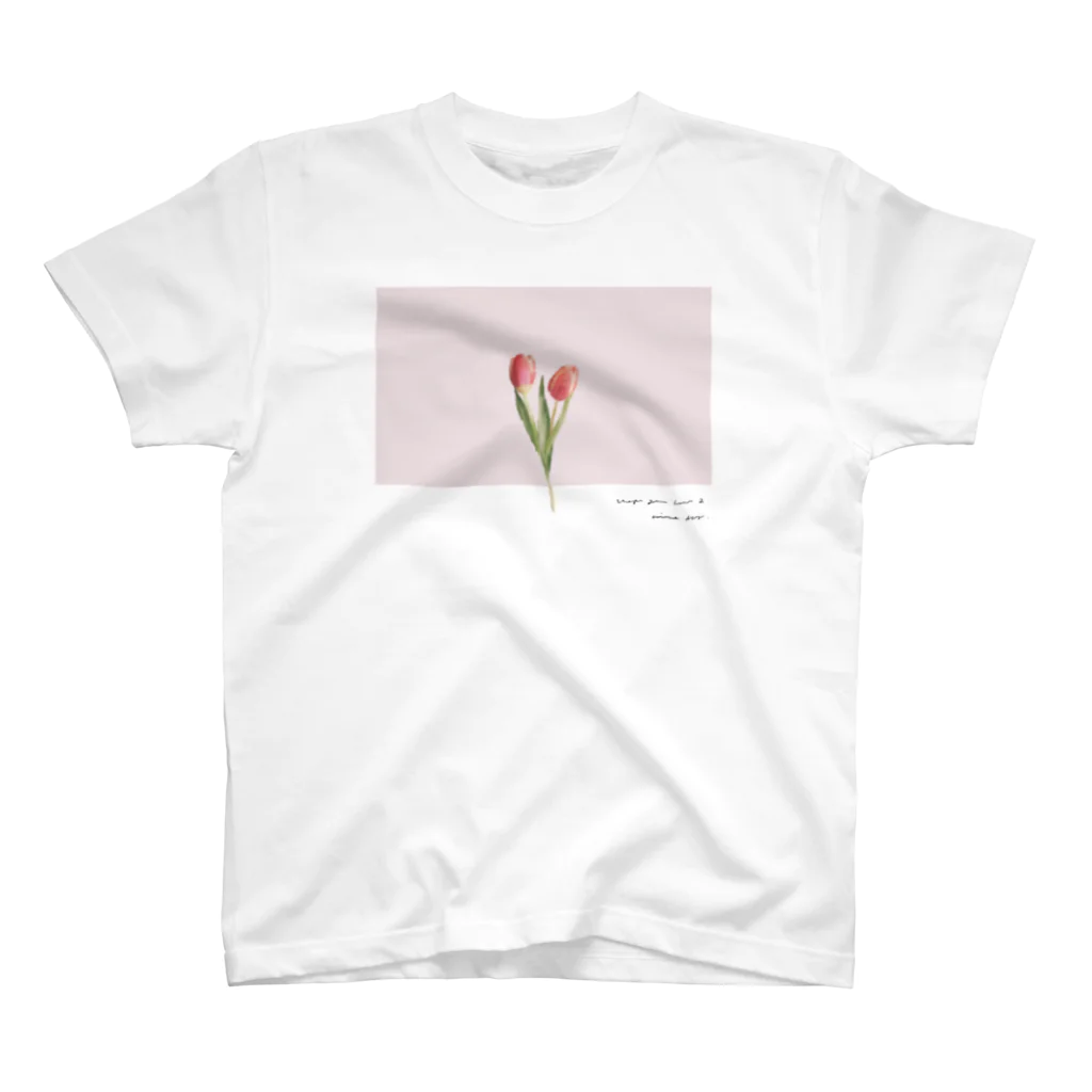 rilybiiの🍑 Peach Tulip . Regular Fit T-Shirt