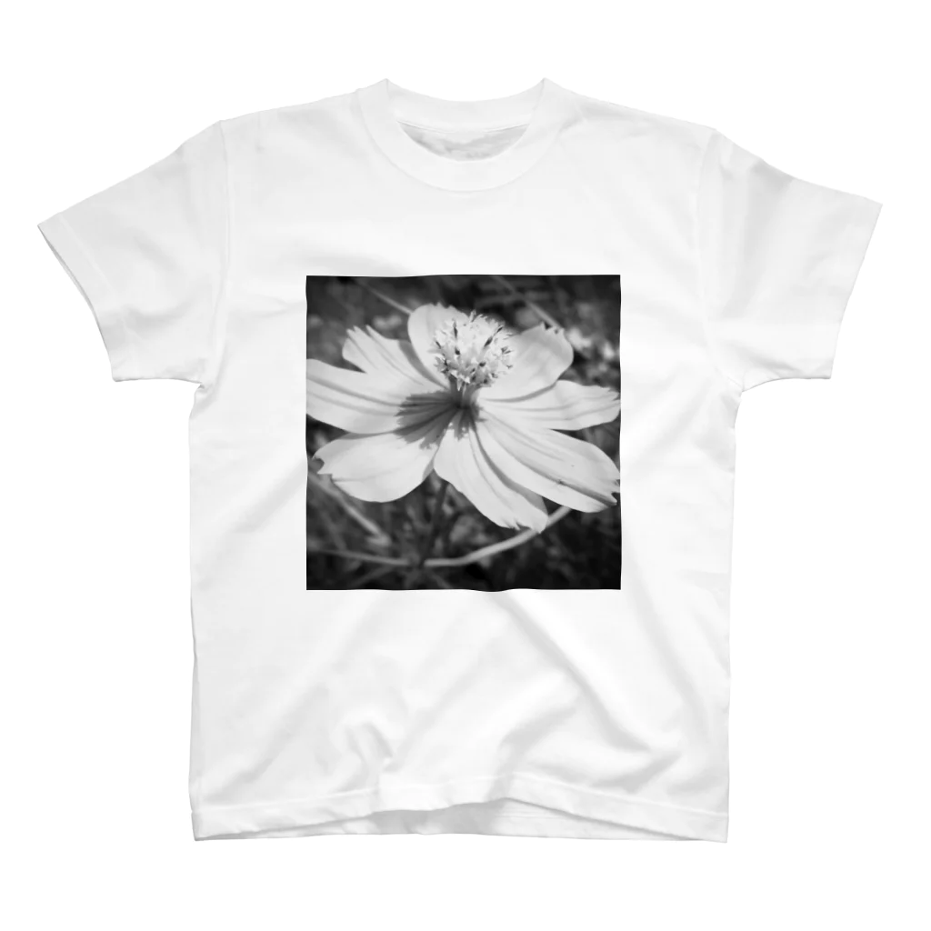 Tシャツ&雑貨のコスモス(Black and White) スタンダードTシャツ