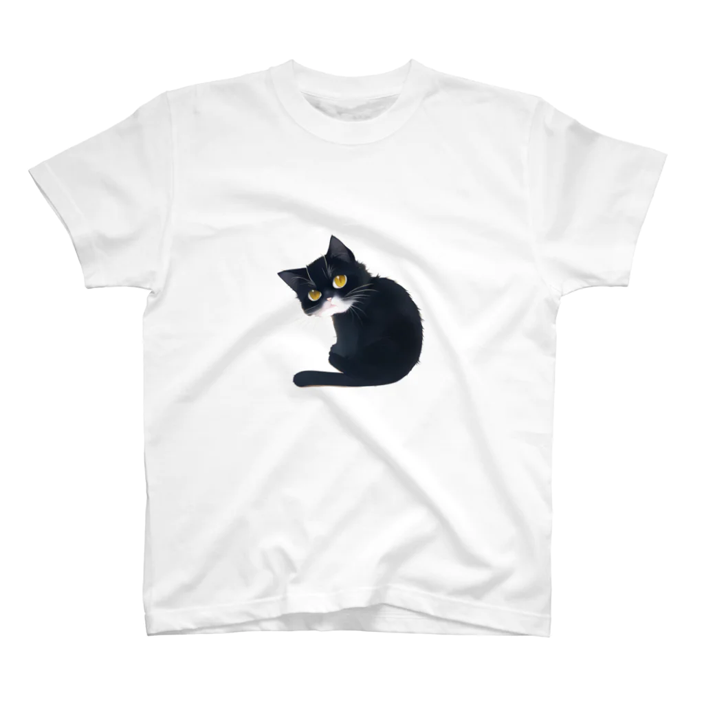 花猫の黒猫さん Regular Fit T-Shirt