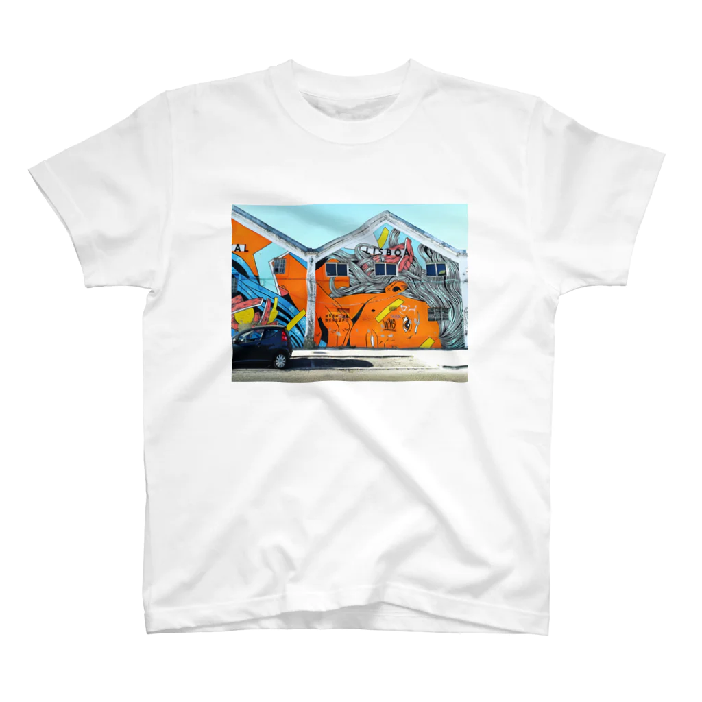 qoom_moopのLISBOA Regular Fit T-Shirt