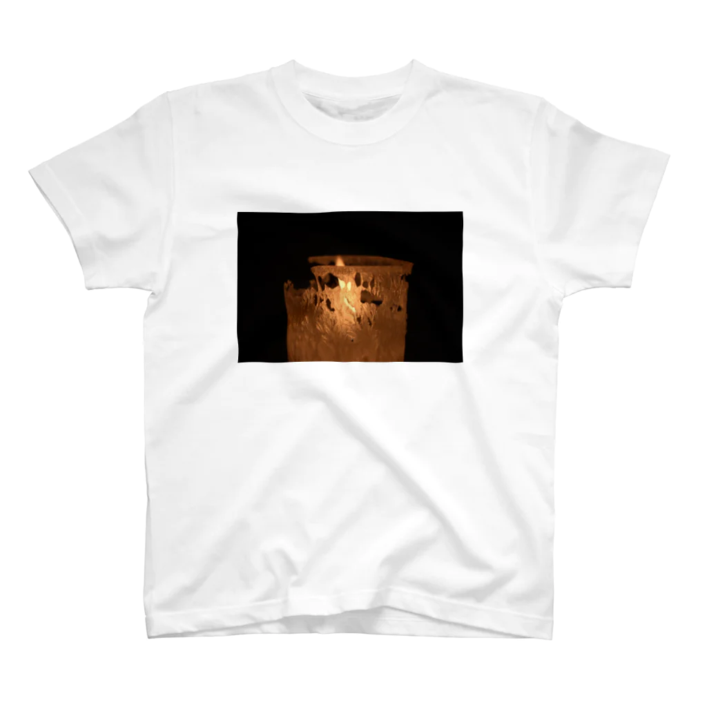 fu_candleの儚世の灯火 Regular Fit T-Shirt