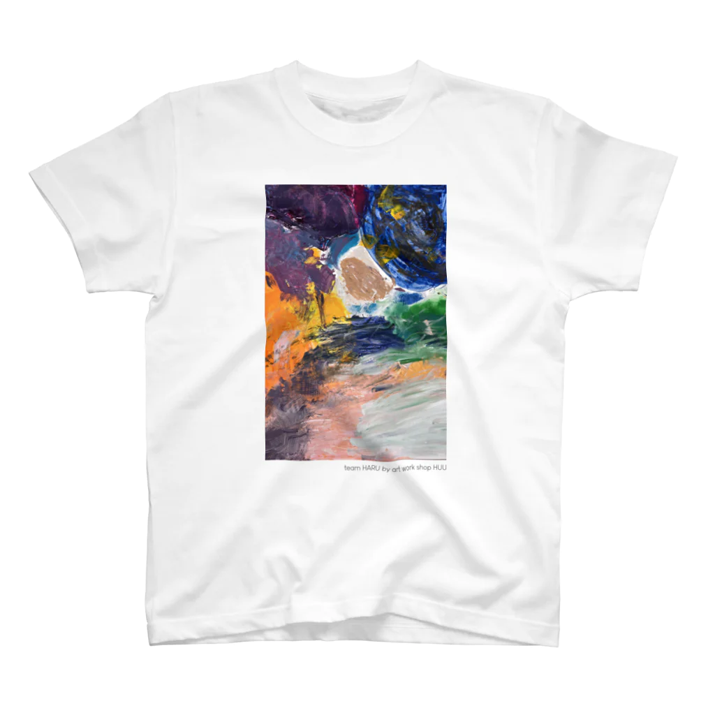 art workshop Huuのteam HARU「春の太陽」 Regular Fit T-Shirt