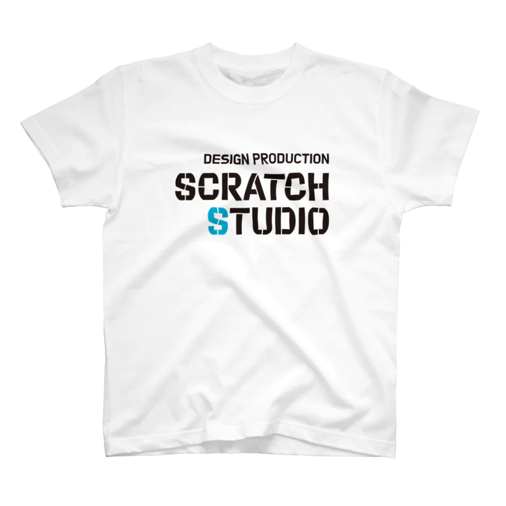 【公式】SCRATCH STUDIO -GOODS SHOP-のSCRATCH STUDIO ロゴ スタンダードTシャツ（No.3） Regular Fit T-Shirt