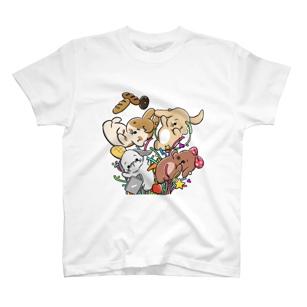 TAKUMIのもっちゃんと仲良しうさぎ4人組デザイン Regular Fit T-Shirt