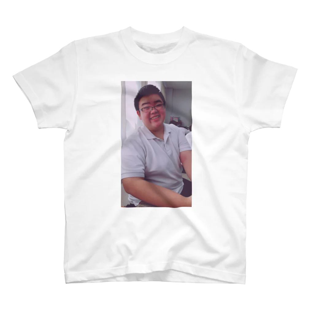 U^ェ^U大タニのoiled-Tshirt Regular Fit T-Shirt