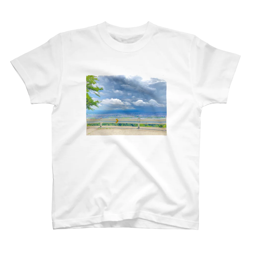 ヨシヨシの爽やかな夏空 Regular Fit T-Shirt