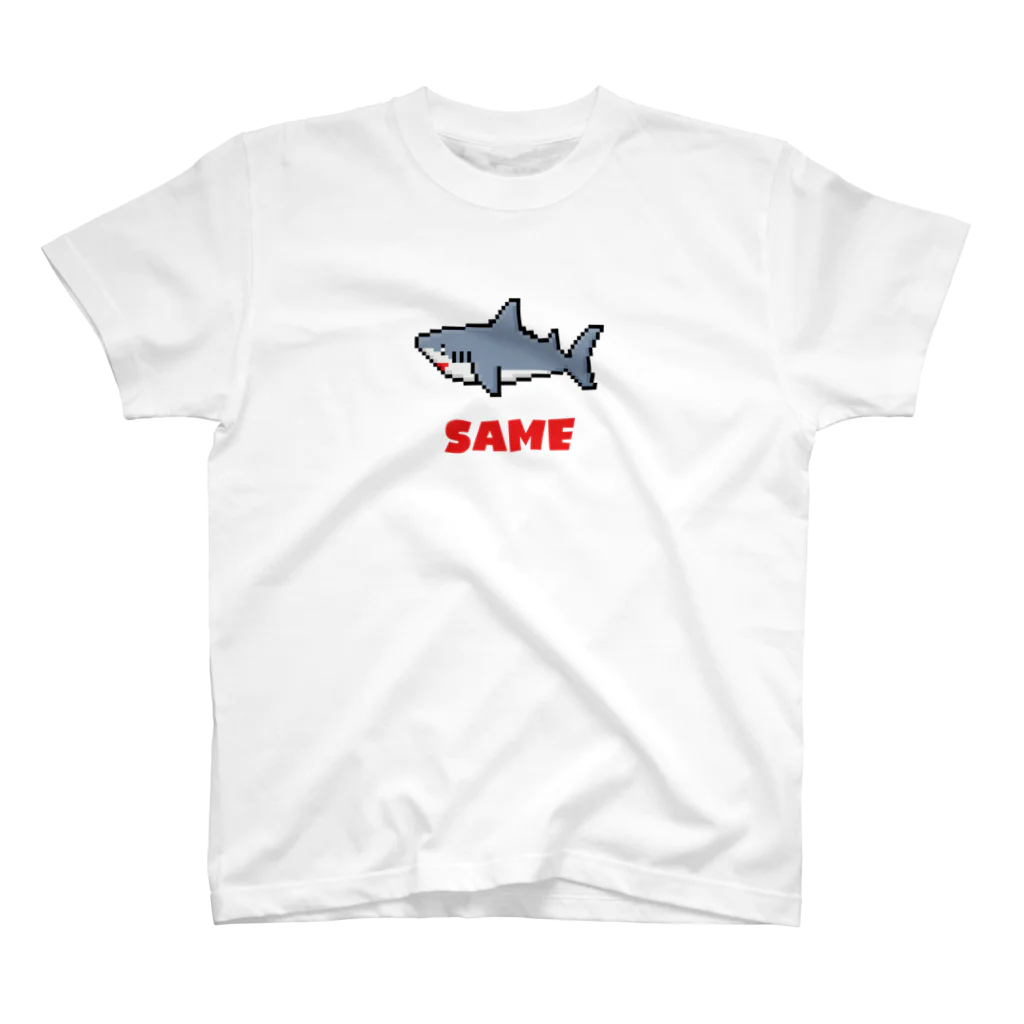 第２弾！1,000円引きセール開催中！！！★kg_shopのSAME (レッド)【ピクセルアート】 Regular Fit T-Shirt