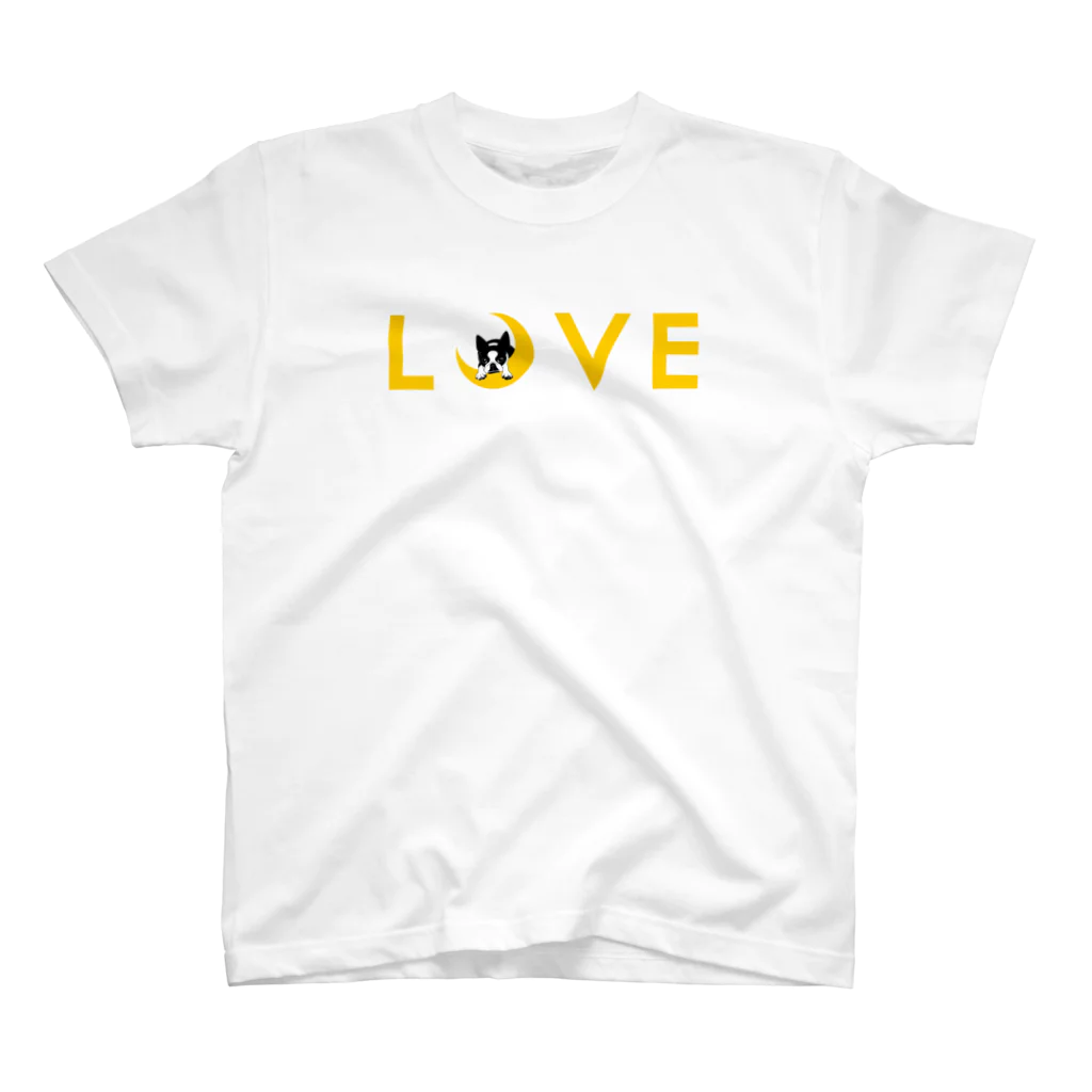 コチ(ボストンテリア)のボストンテリア(月LOVE)[v2.8k] Regular Fit T-Shirt