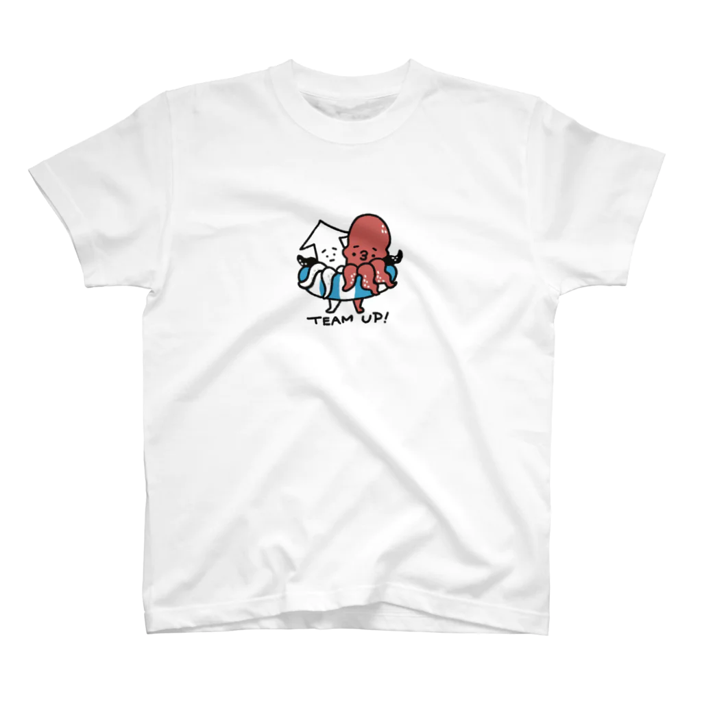 frankenji.storeの俺たち最強なイカさんとタコさん スタンダードTシャツ