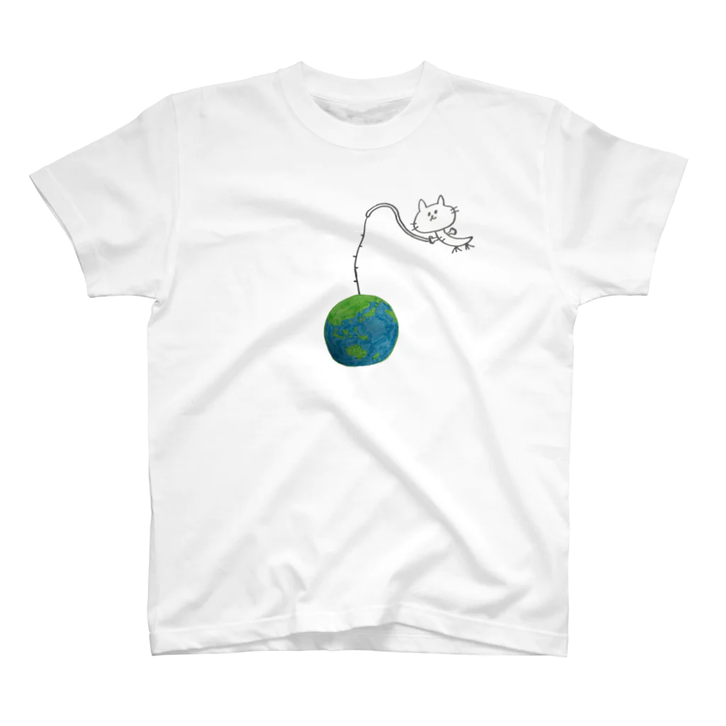 しょーだぼーいショップの地球を釣った龍 Regular Fit T-Shirt