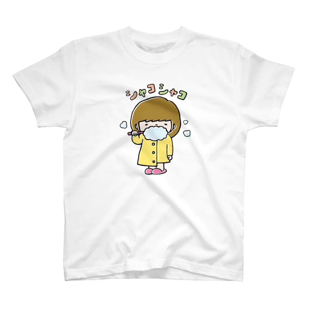 コロネたんとメロンパムのお店のシャコシャコな女の子 Regular Fit T-Shirt