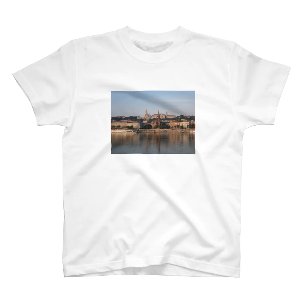 H_Nicholsonのブダペスト Regular Fit T-Shirt
