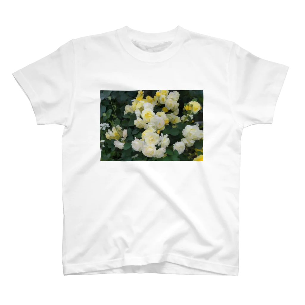 bitpiyoの黄色い薔薇の花 Regular Fit T-Shirt