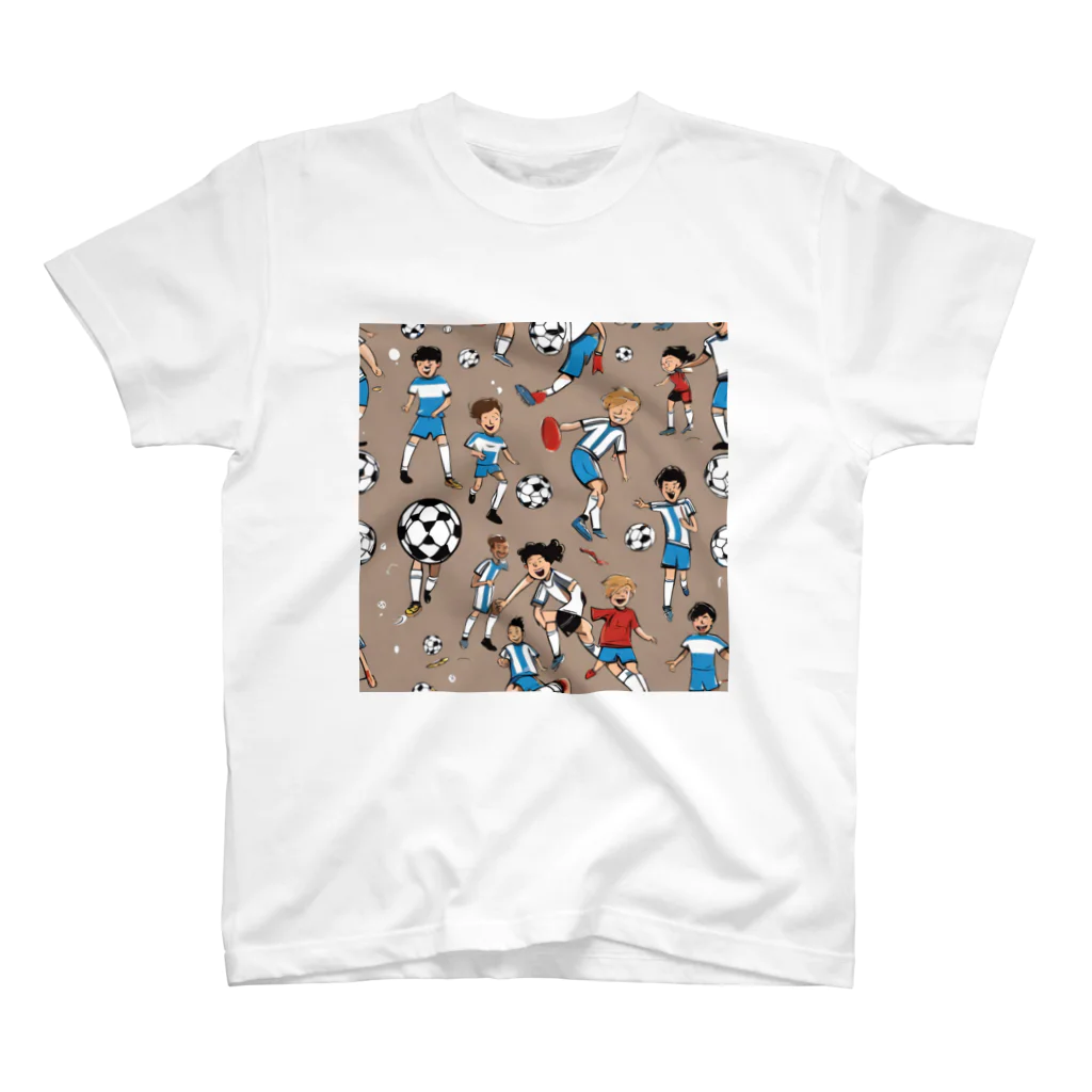 子供と嫁と時々わたしのサッカー小僧 スタンダードTシャツ