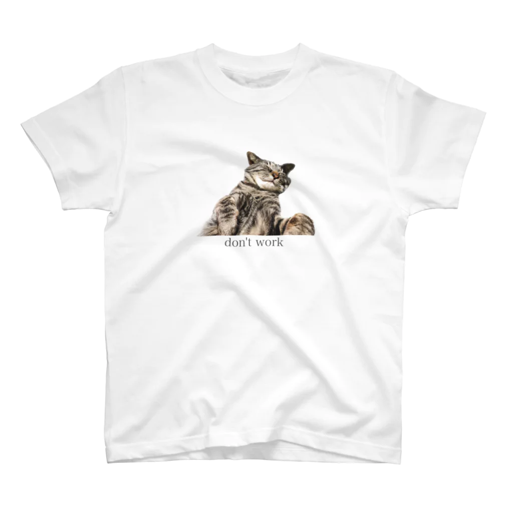 保護猫しじみの仕事しない保護猫しじみ Regular Fit T-Shirt