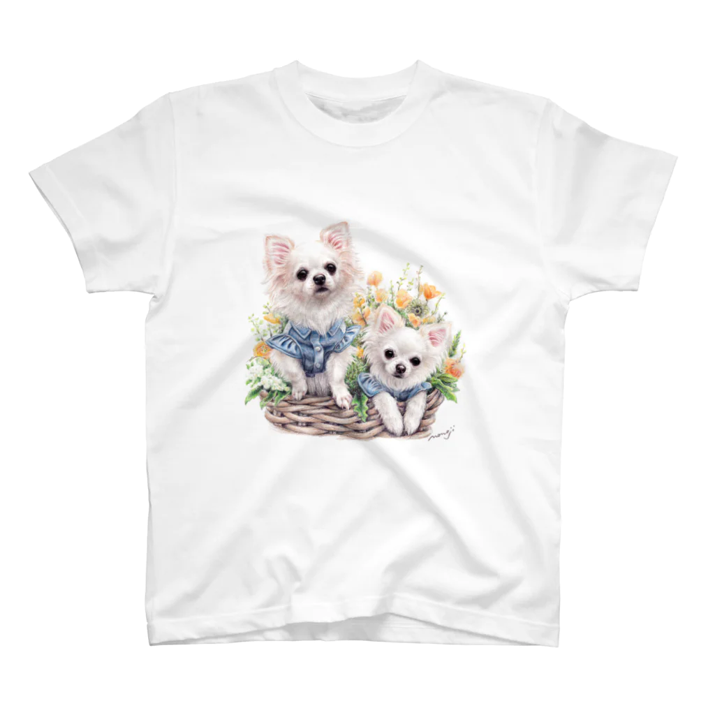 Momojiの犬画のチワワ11 スタンダードTシャツ