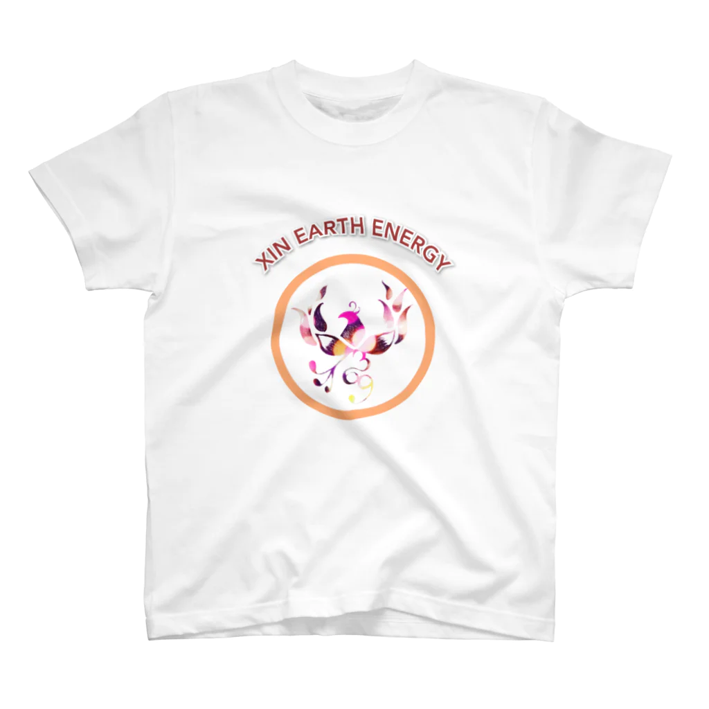XIN地球369ショップのXIN地球369鳳凰(淡オレンジ系) Regular Fit T-Shirt