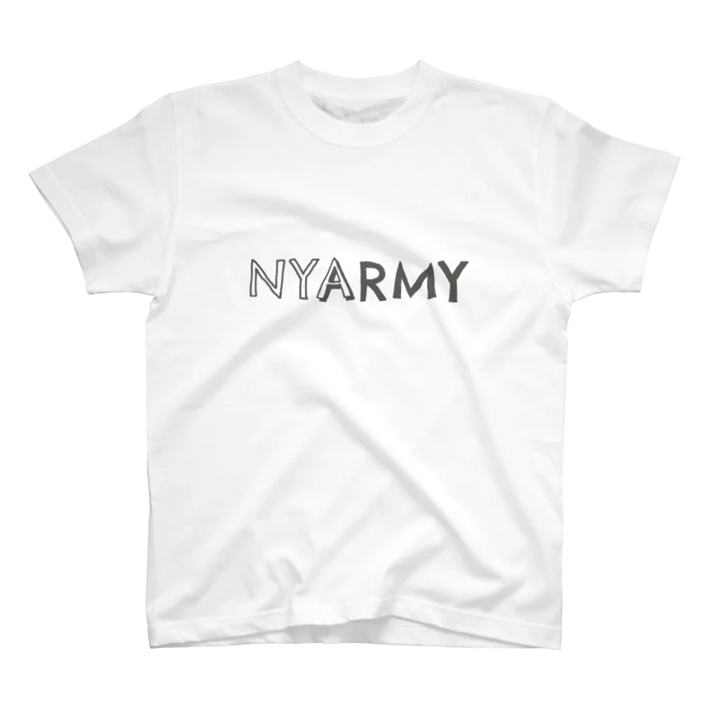 猫神のNYARMY Regular Fit T-Shirt