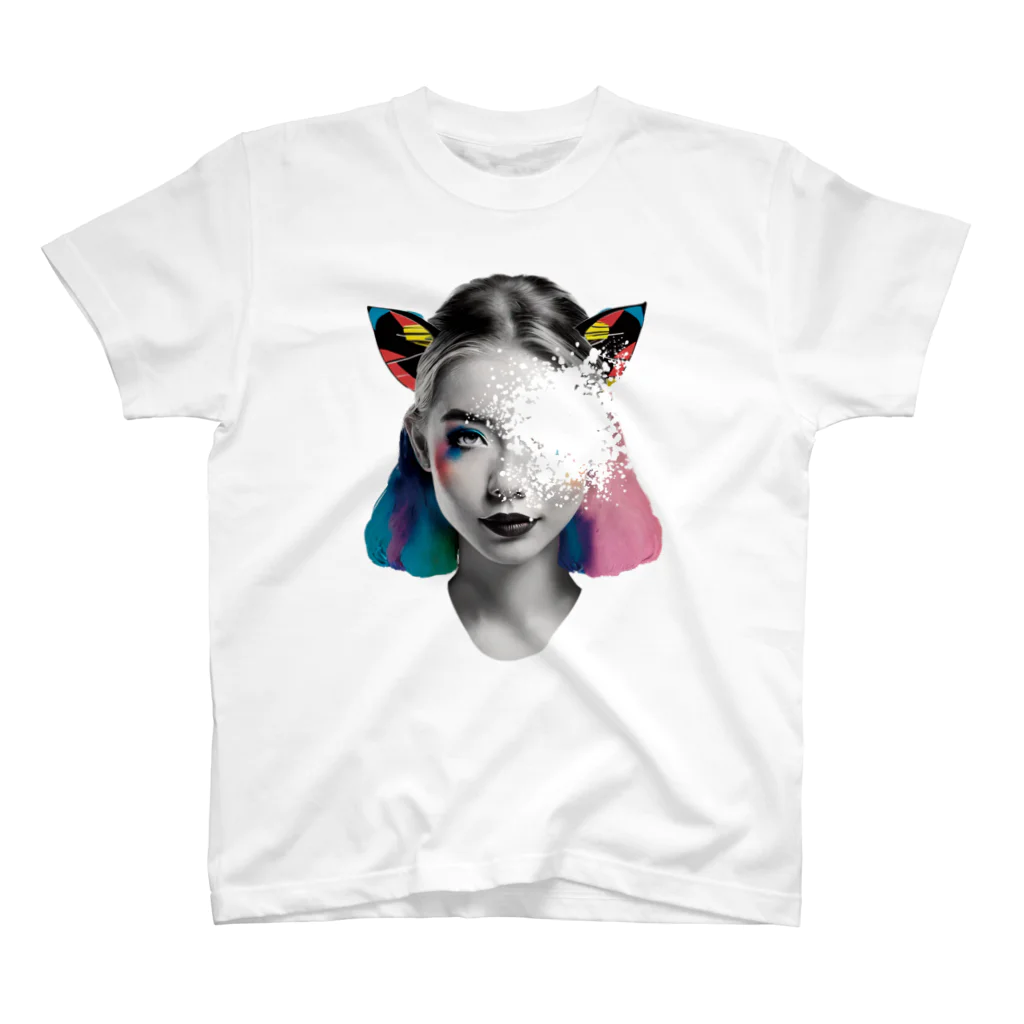 猫神のレインボーネコガール Regular Fit T-Shirt