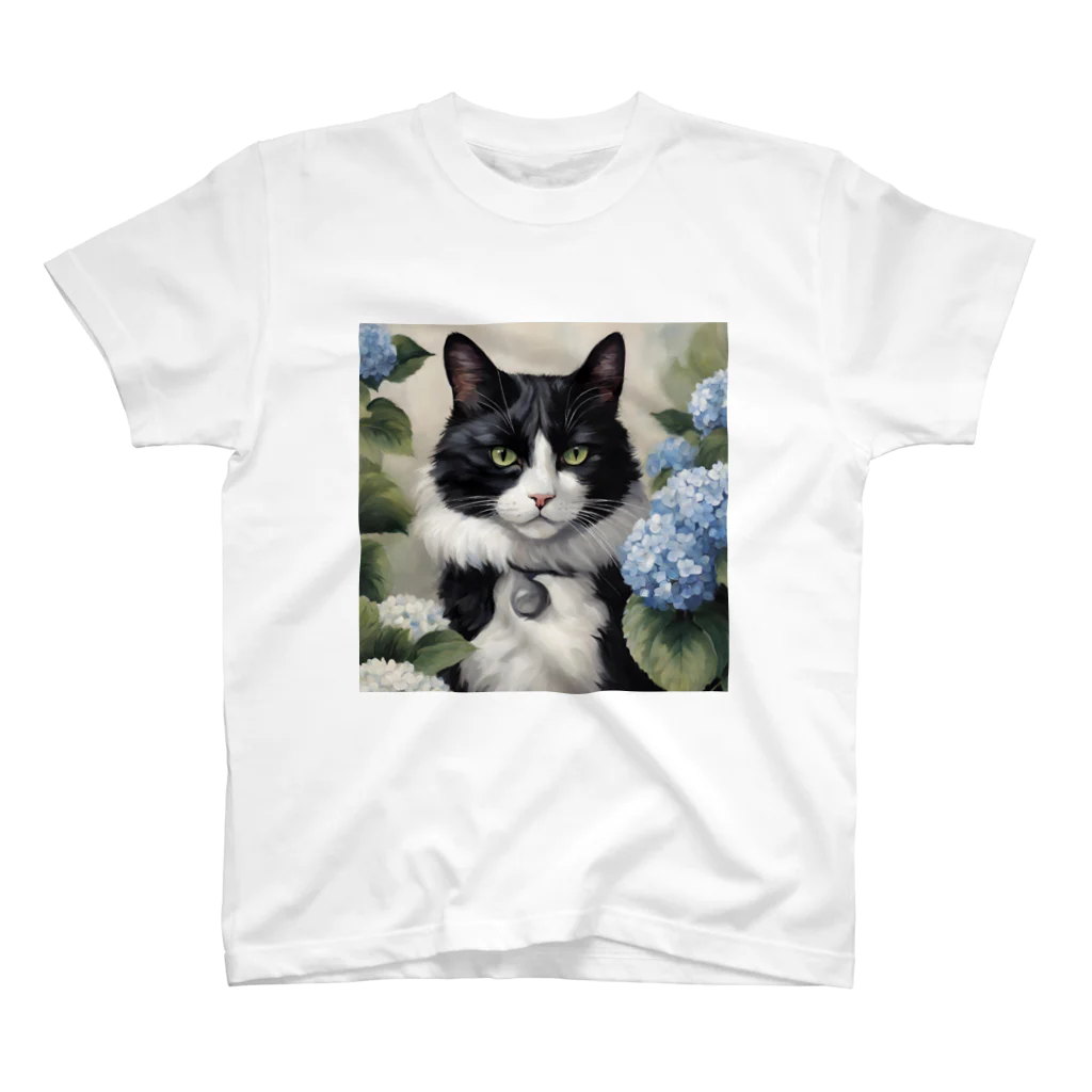 capcat1919のハチワレ猫白黒と紫陽花 スタンダードTシャツ