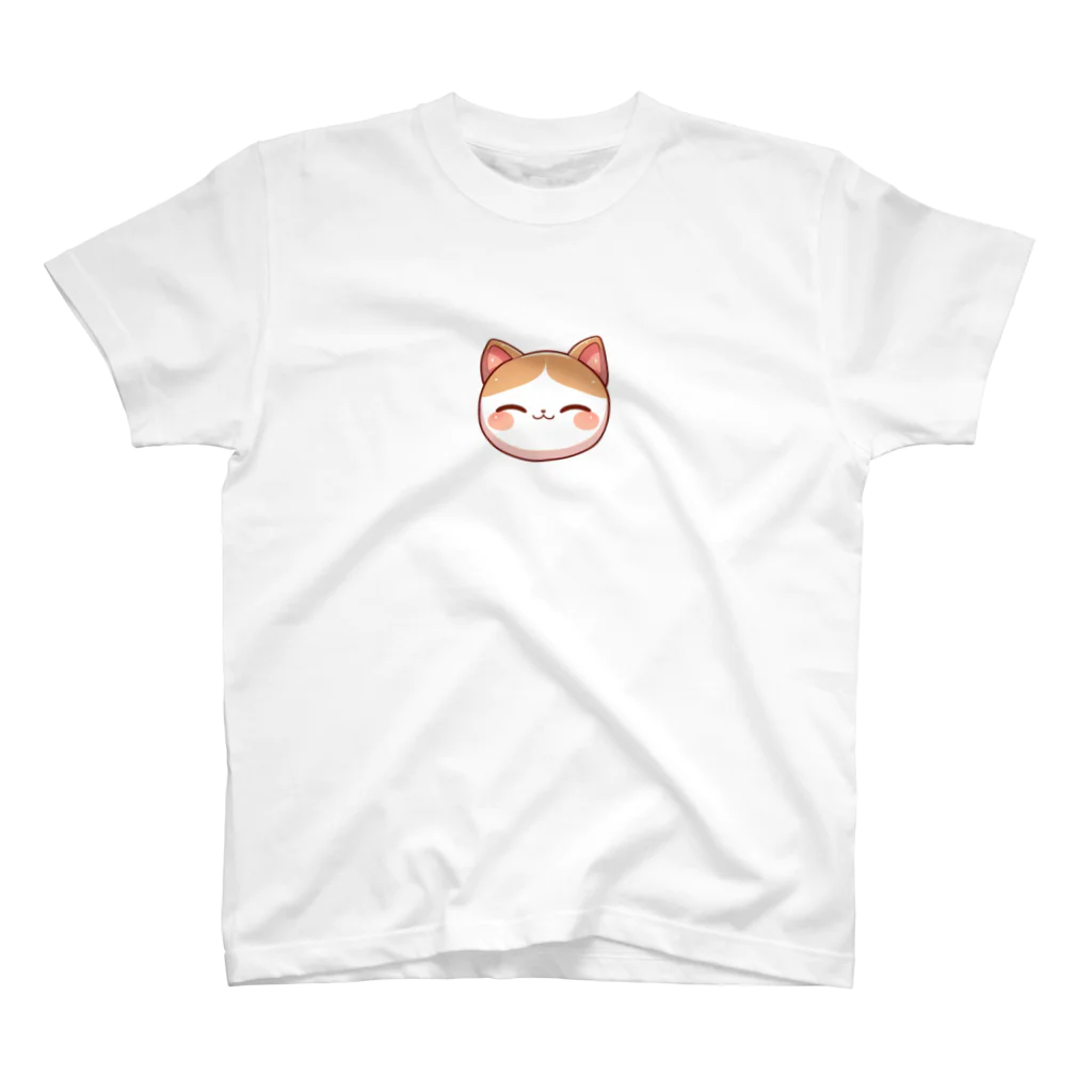 Nekonan Itemsのほっぺたんまるみかん猫 Regular Fit T-Shirt