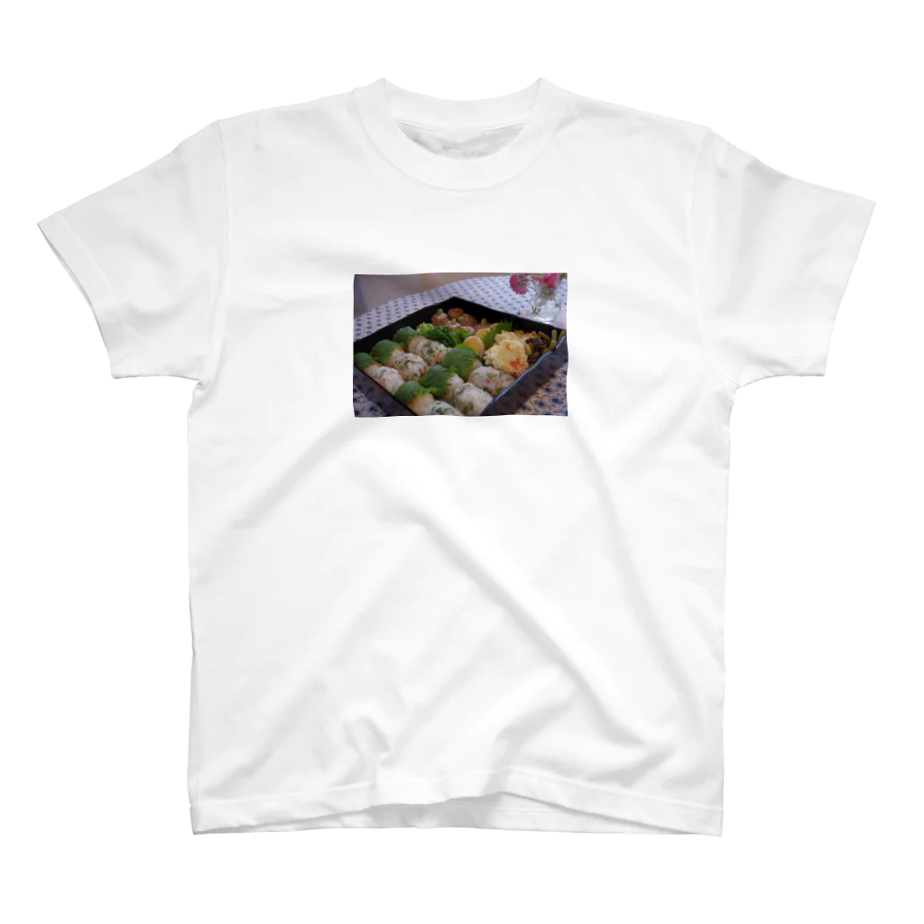 アリアンスの春のお弁当 Regular Fit T-Shirt