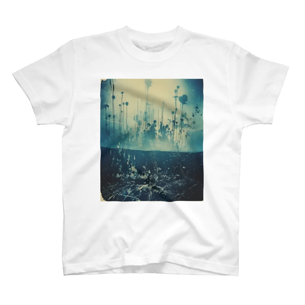 saloのcyanotype Regular Fit T-Shirt