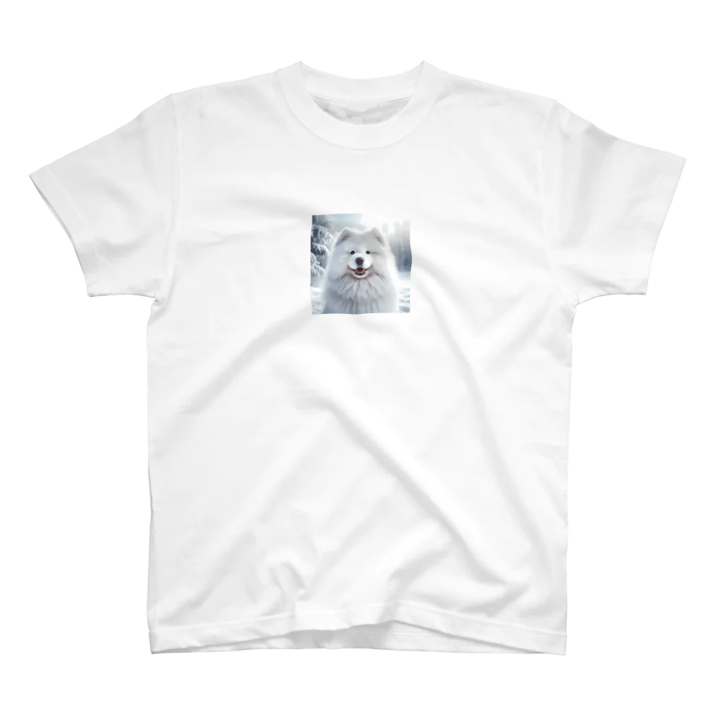 nick613の可愛らしい白い犬が、愛らしく座ってこちらを向いています。 スタンダードTシャツ