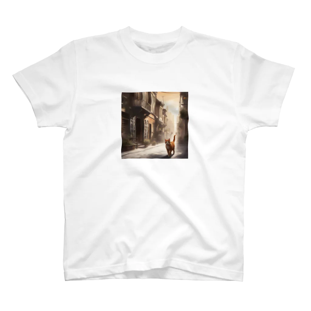たまねぎの「かわいい猫が街を散策中！」 Regular Fit T-Shirt