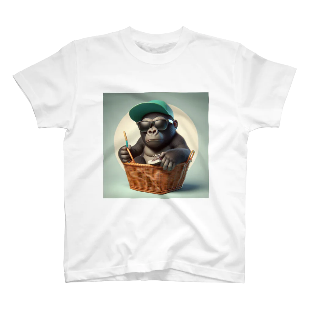 Visualbum5のバスケットゴリラ Regular Fit T-Shirt