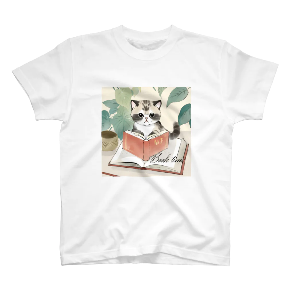AmoriのBook time Regular Fit T-Shirt