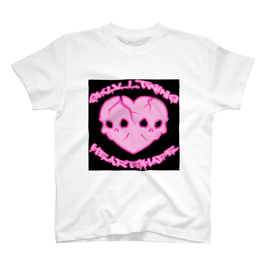 Ａ’ｚｗｏｒｋＳのSKULLTWINS HEARTSHAPE BLK Regular Fit T-Shirt