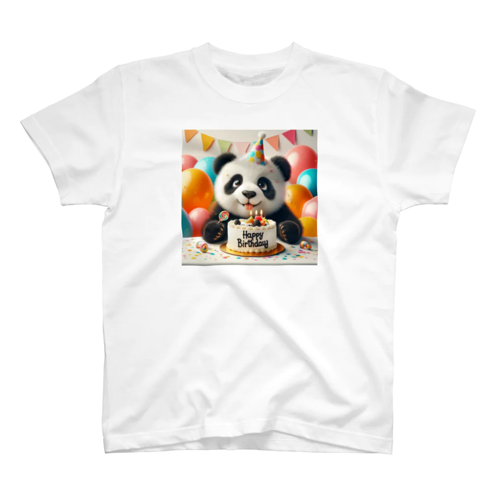 redpanda_pandaのお誕生日パンダ Regular Fit T-Shirt