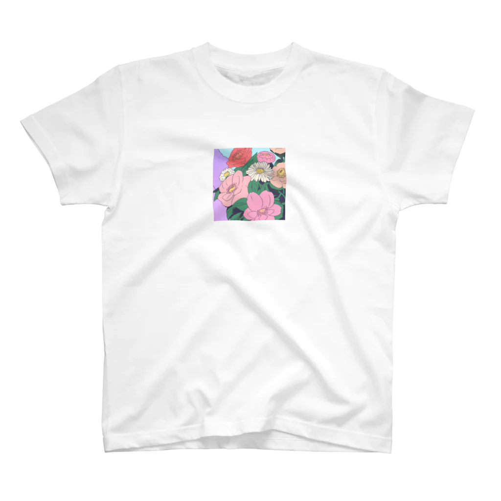 小町の花に囲まれた日常 スタンダードTシャツ