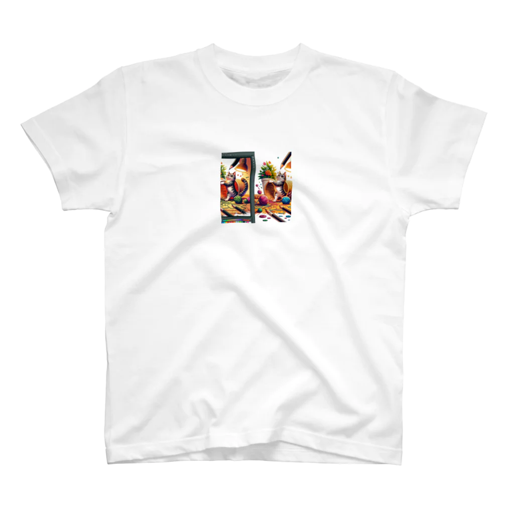 katohkouchiのCreate_an_illustration_of_a_mischievous_cat_gettin_mischievous_cat スタンダードTシャツ